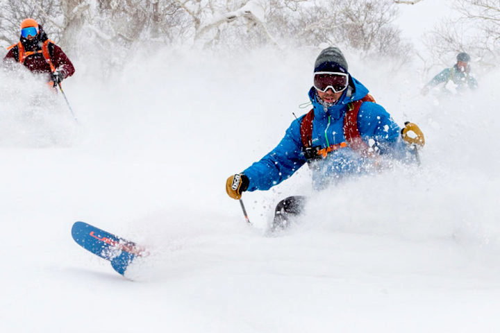 Learn to ski powder (lessons) - Activities