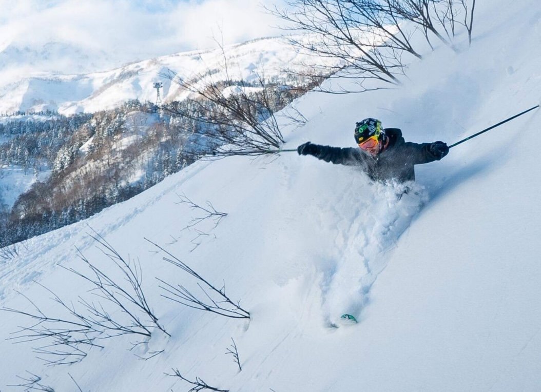 FIVE TIPS WHEN BOOKING A JAPAN SKI OR SNOWBOARD HOLIDAY
