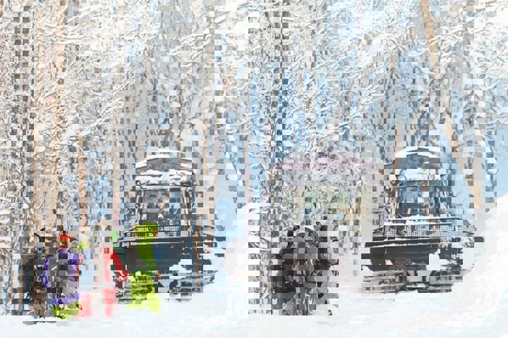 Cat skiing at Otoe - Activities